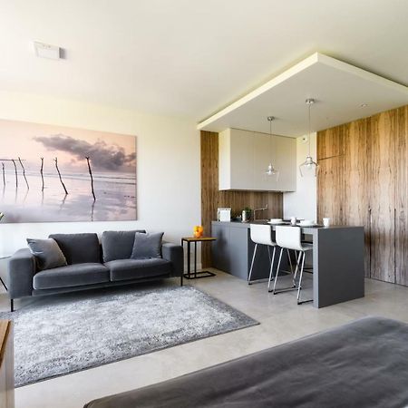 ורשה Luxlux Apartments Afara מראה חיצוני תמונה